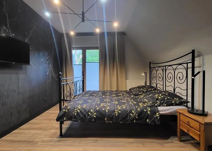 Pod Reglami 자코파네